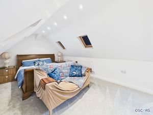 Photo 16- click for photo gallery